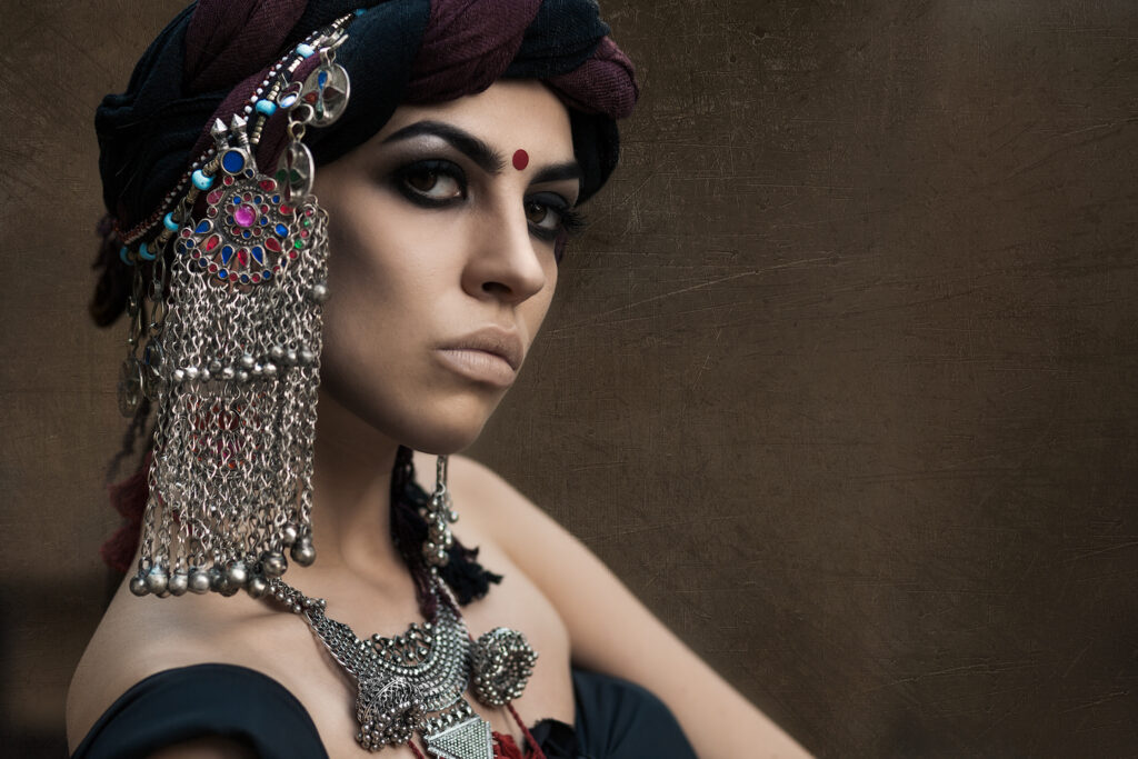 LCHigh0366-1-copy-1024x683 Beauty & Fashion Skin Retouching Workshop